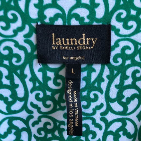 REDUCED!!LAUNDRY by Shelli Segal wrap around dress - Picture 2 of 3